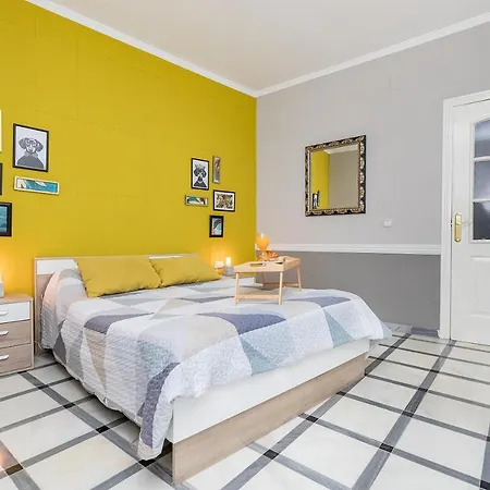 Bhost - Trinidad Appartement Córdoba Buitenkant foto